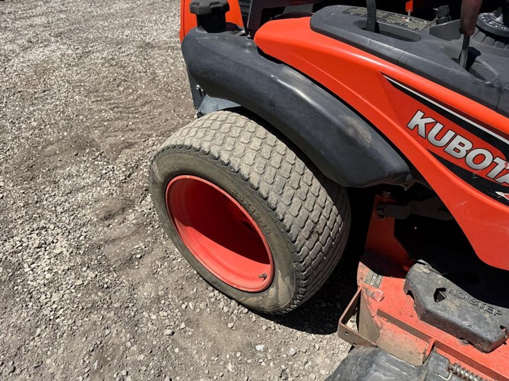 2020-kubota-zd1211-image-10