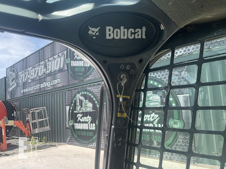 2021-bobcat-t595-image-15
