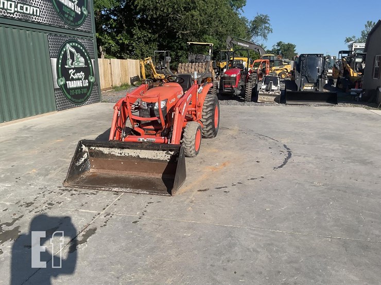 2019-kubota-l2501-image-8