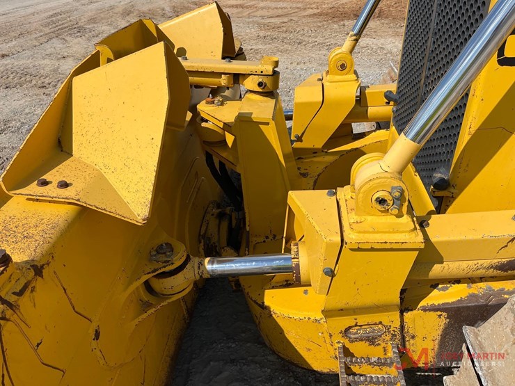 komatsu-d65px-18-image-6