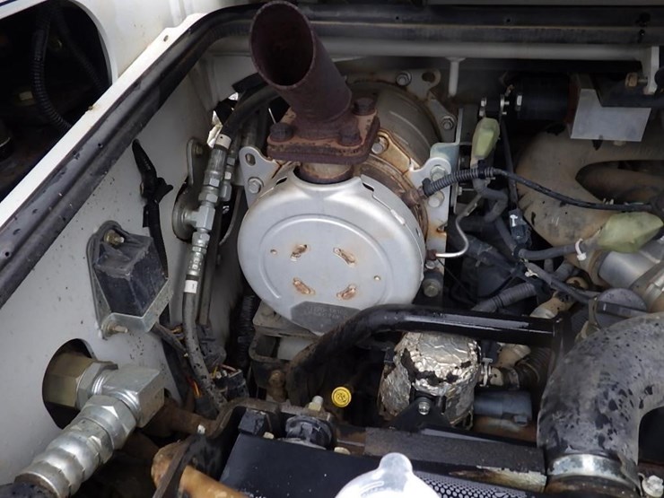takeuchi-tl8-image-19