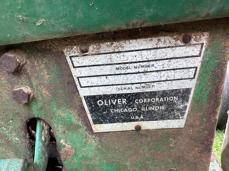1964-oliver-1950-image-31