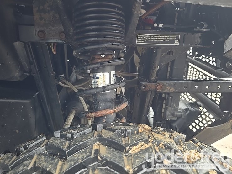 2019-polaris-ranger-crew-image-16