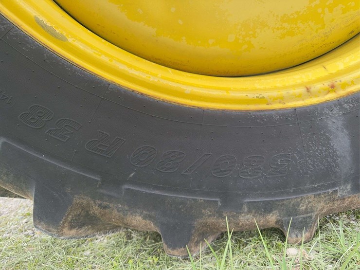 john-deere-4630-image-40