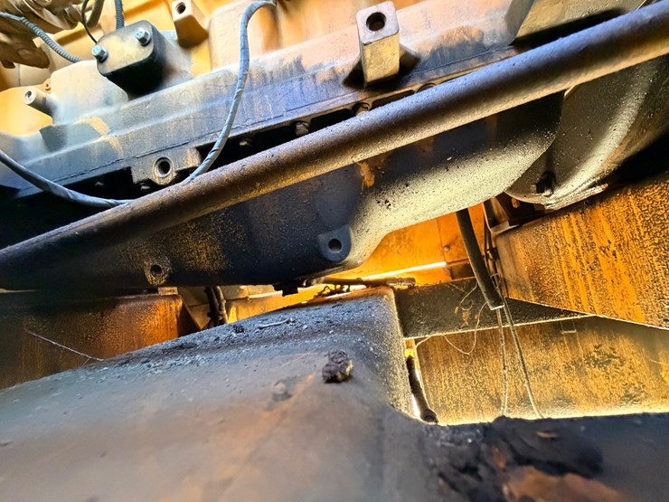 2000-john-deere-6-image-89
