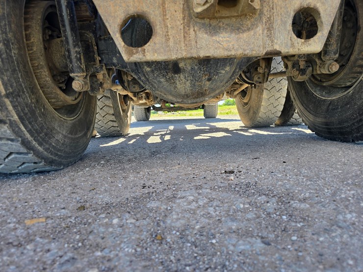 2020-western-star-4900-image-74