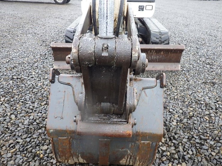 2008-bobcat-335g-image-21