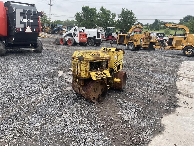 wacker-neuson-rt820-image-4