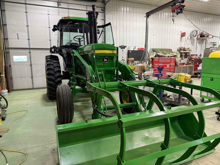 1982-john-deere-4440-image-8