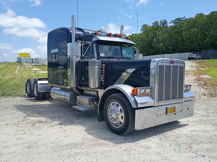 2005-peterbilt-379-image-13