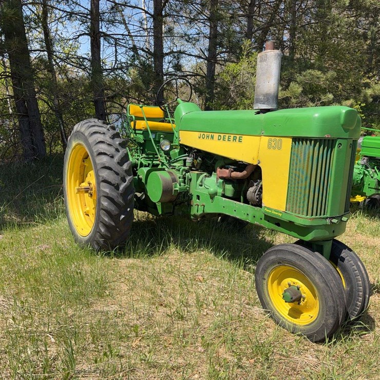 JOHN DEERE 630