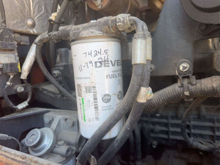 2021-doosan-dl220-5-image-45
