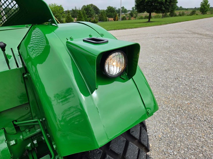 1970-john-deere-2020-image-16