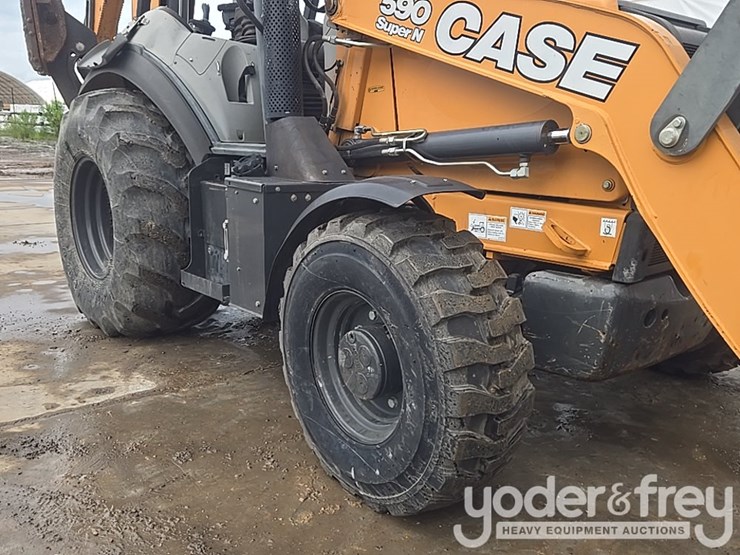 2018-case-590sn-image-12