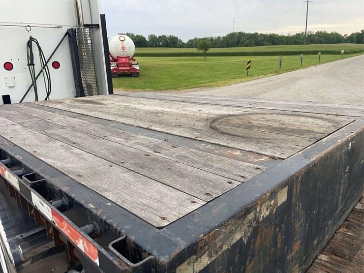 transcraft-2006-drop-deck-trailer-image-5