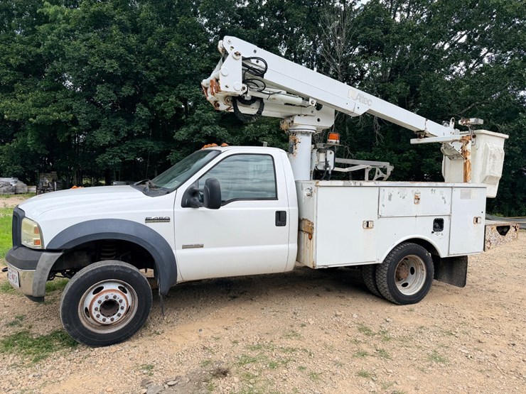 2007-ford-f450-image-3