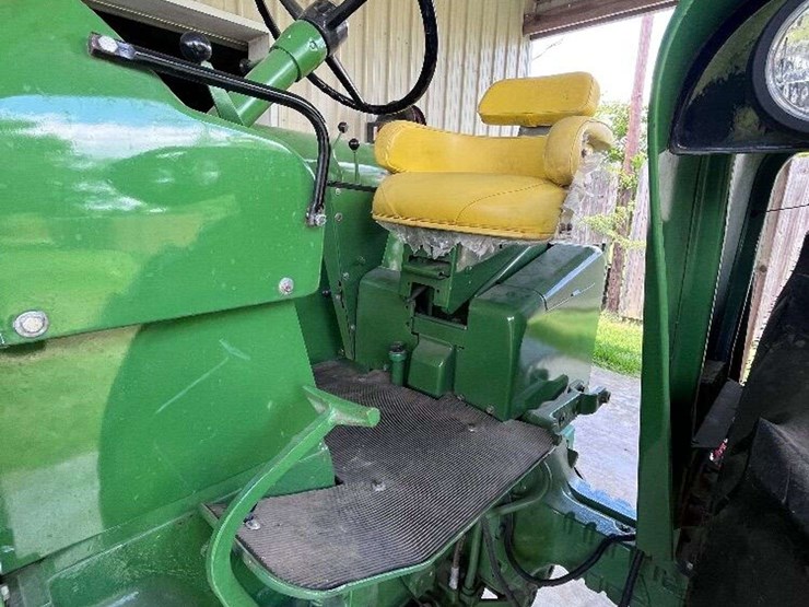 1971-john-deere-4320-image-10