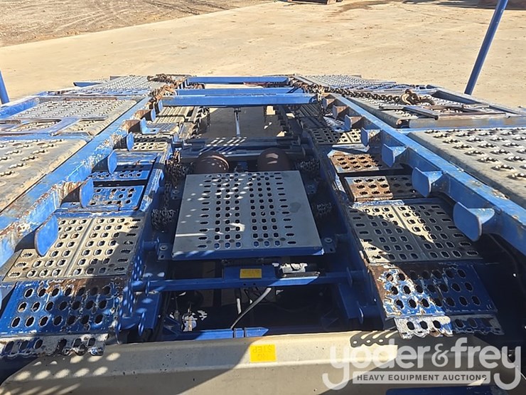2012-cottrell-ez-4807-image-27