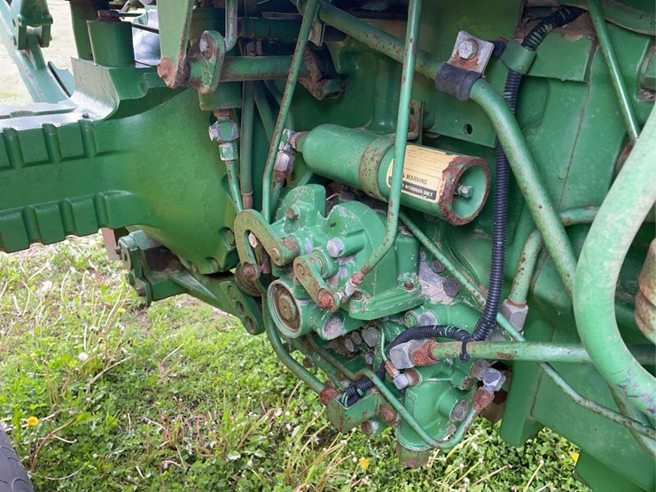 john-deere-4650-image-32