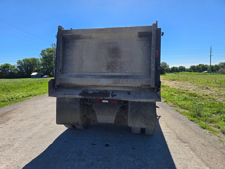 2018-western-star-4700-image-10