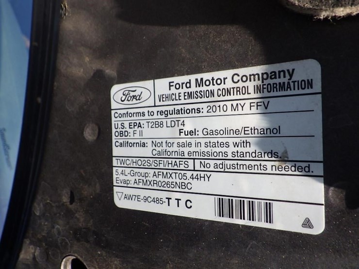 2010-ford-expedition-image-22