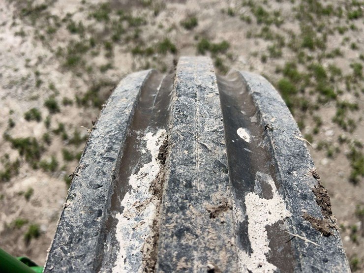 john-deere-4010-image-26