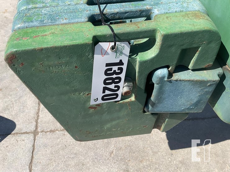 1977-john-deere-2440-image-19
