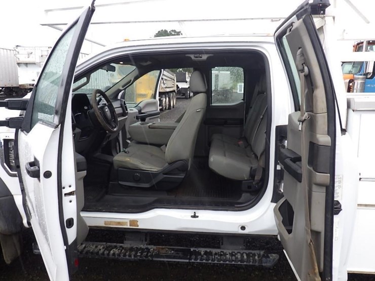 2018-ford-f450-sd-image-27