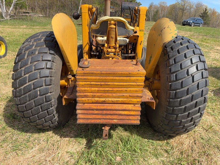 john-deere-400-image-28
