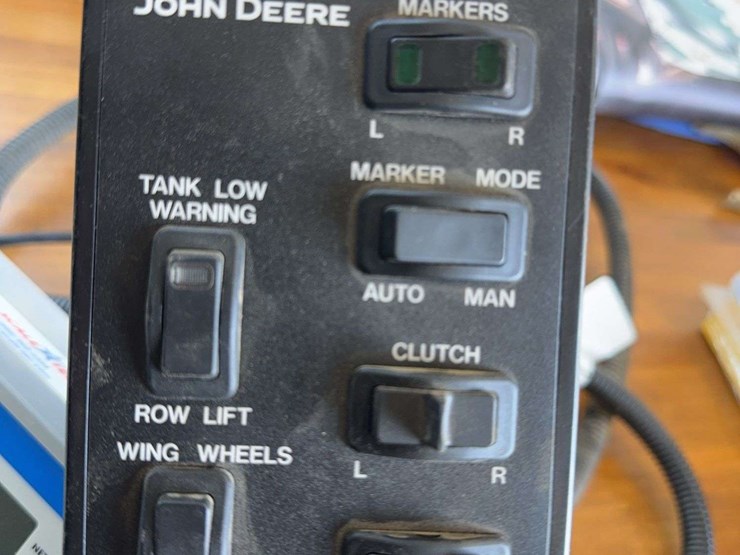 2019-john-deere-1795-image-73