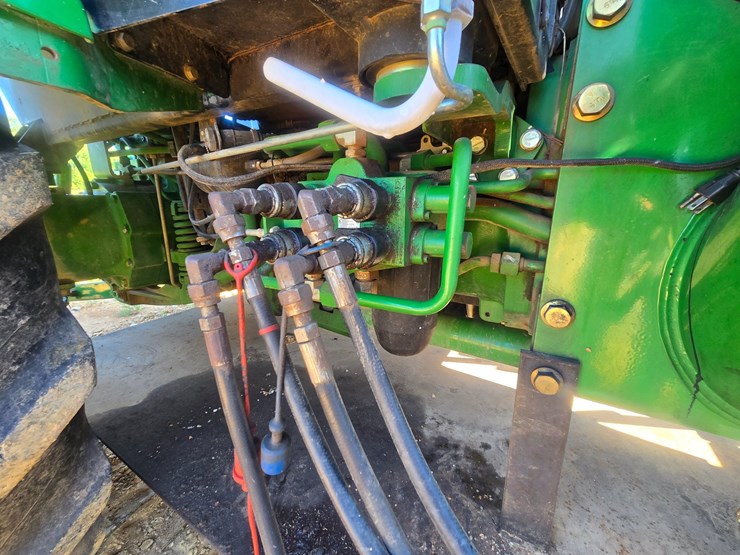 2010-john-deere-6115d-image-26