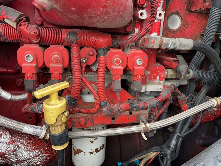 2004-kenworth-t600-image-30
