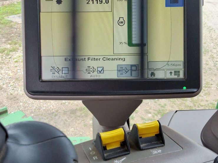 2014-john-deere-s680-image-53