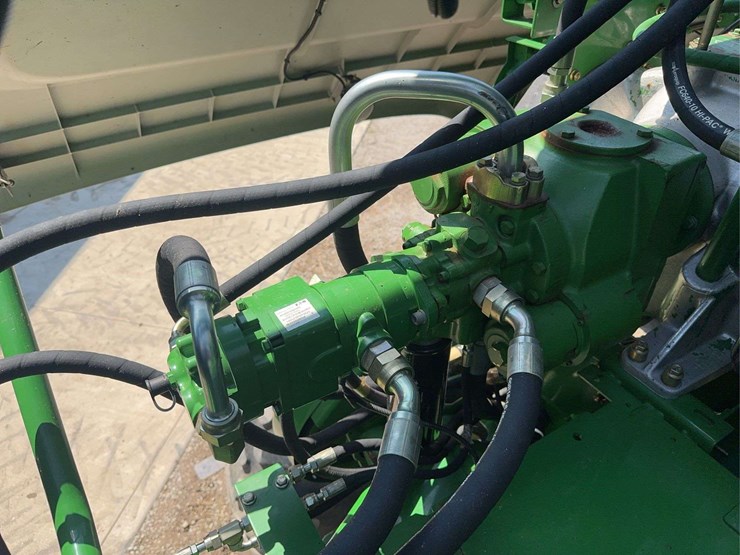 2006-john-deere-9660-sts-image-76