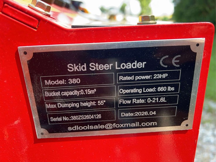sl380-tracked-skid-steer-loader,-23hp-image-16