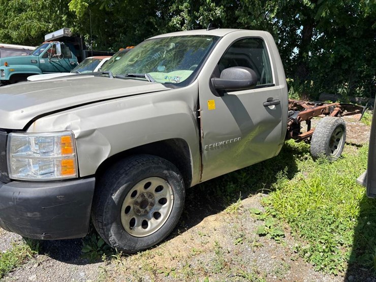 2007-chevrolet-1500-image-2