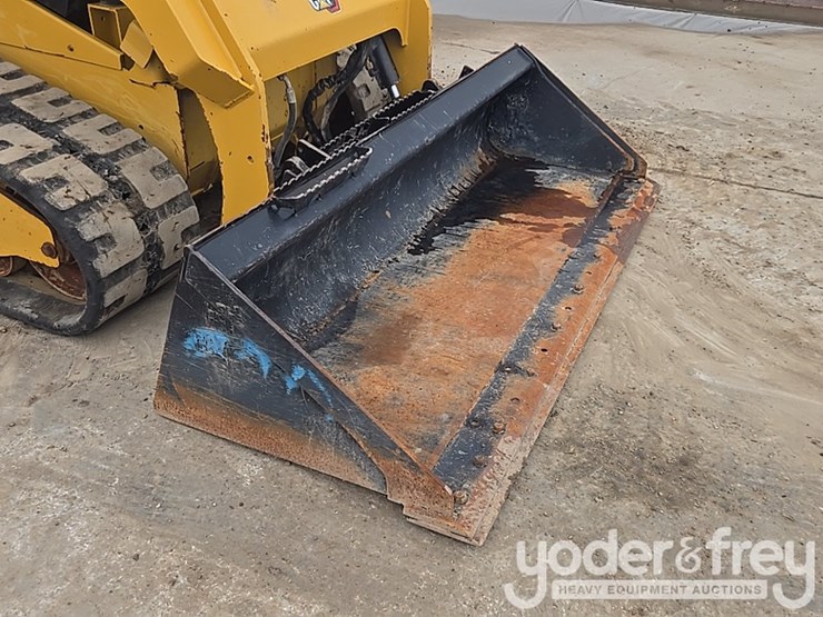 2023-caterpillar-259d3-image-19