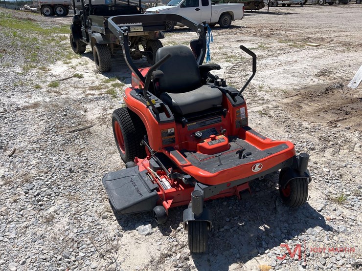 kubota-zg222-image-1