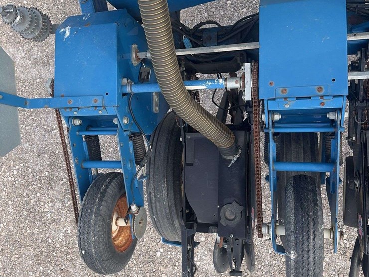 kinze-3650-image-36