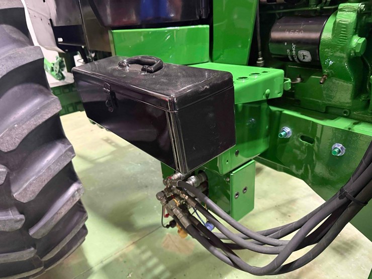 1982-john-deere-4440-image-19