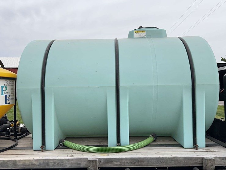 44’-pj-gooseneck-tender-trailer---2-tanks-and-eductor-included.-image-4