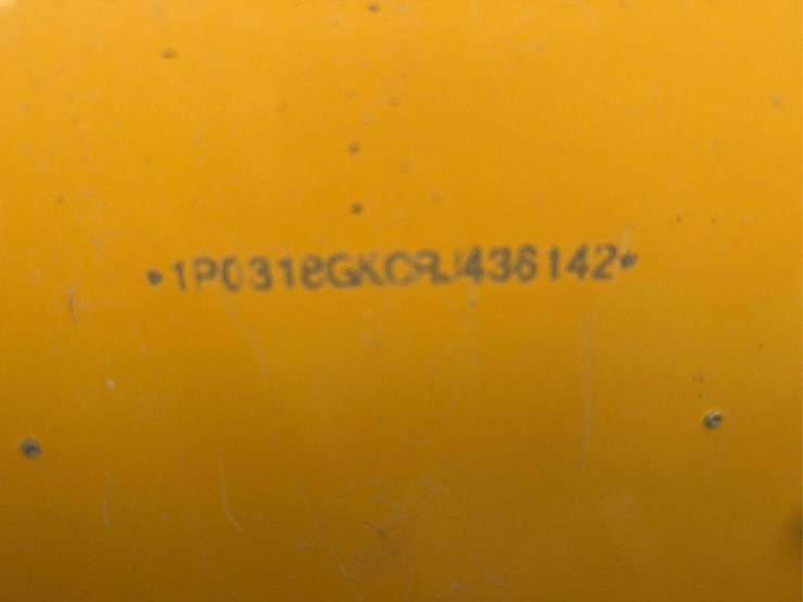 deere-318g-image-32
