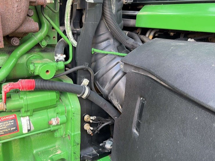 2012-john-deere-7260r-image-15