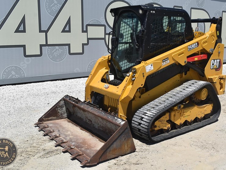2023-caterpillar-259d3-image-1