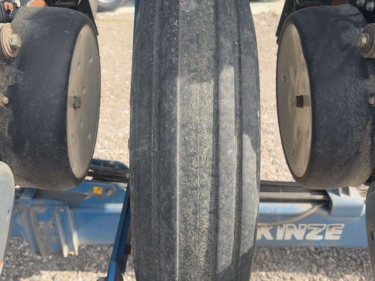 kinze-3650-image-14