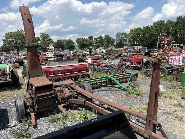 new-holland-717-image-7