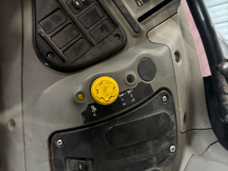 2009-case-ih-maxxum-115-image-49