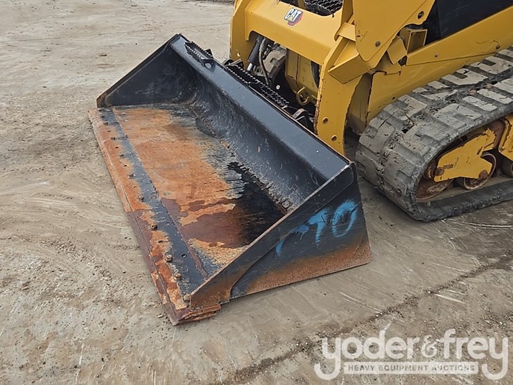 2023-caterpillar-259d3-image-18