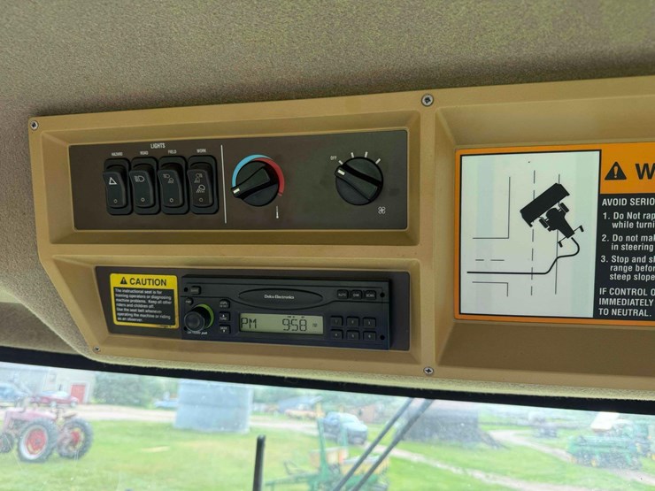 2006-john-deere-4895-image-25