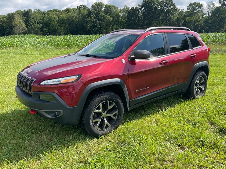 2017-jeep-cherokee-image-1